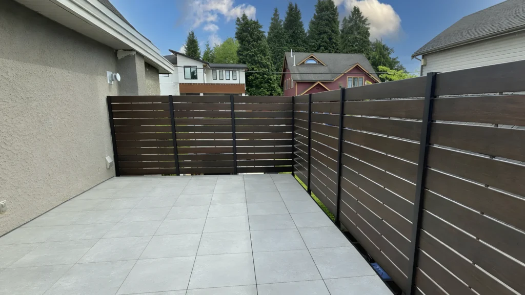 Back garden with MOSO Bamboo privacy screen